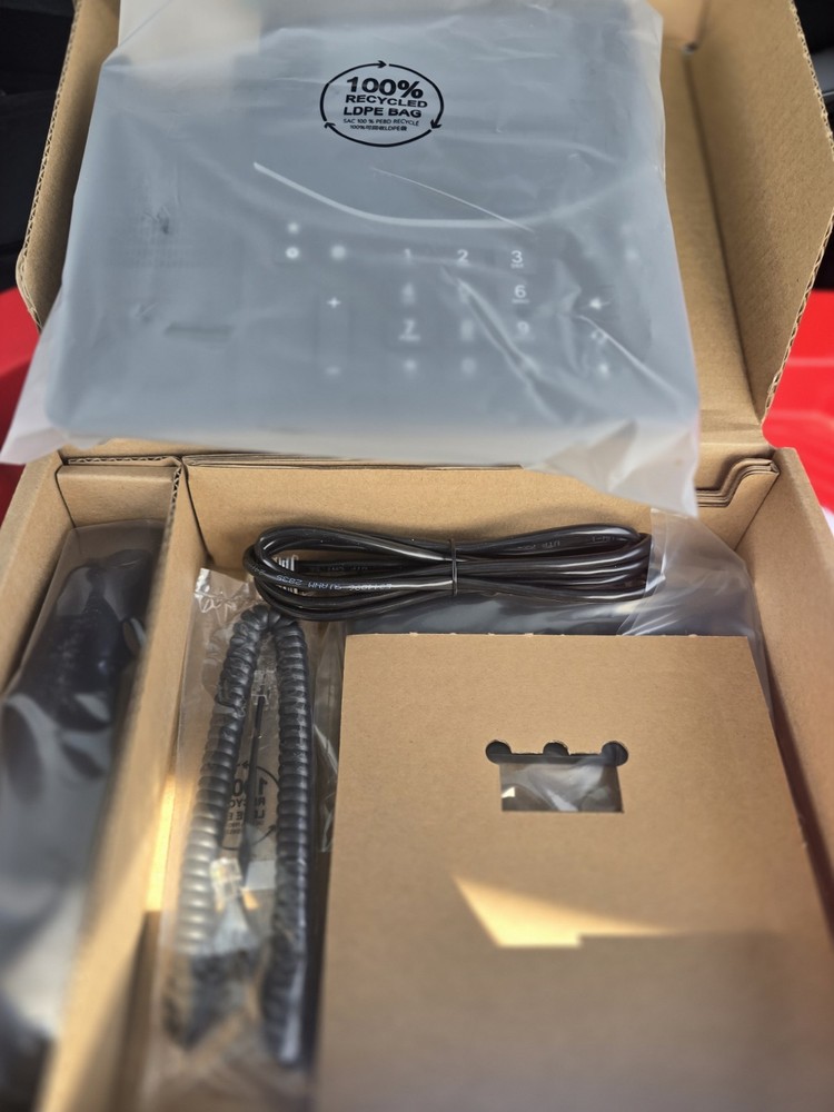 Cisco Desk Phone 9861 NEW