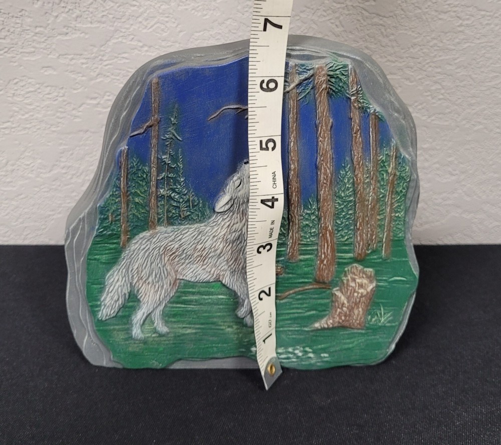 Hand-Painted Ceramic Wolf Rock - Wolf Howling In The Woods Ceramic