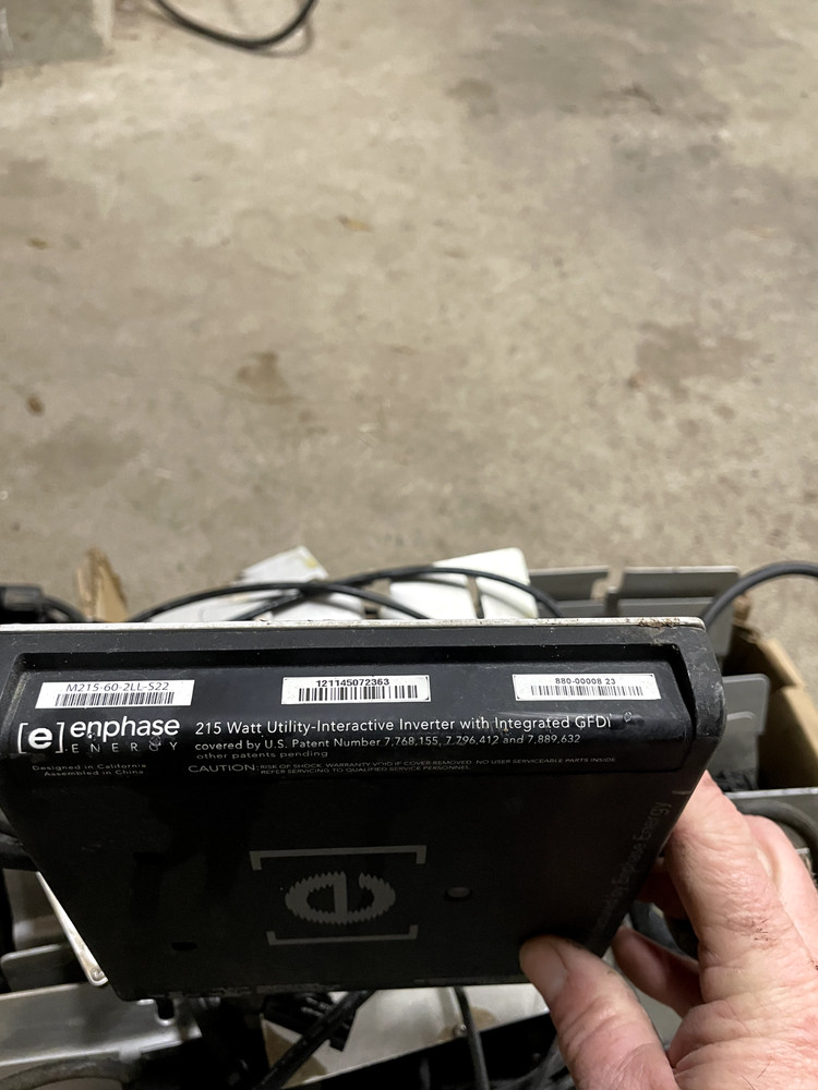 Enphase M215-60-2LL-S22 Micro Inverter