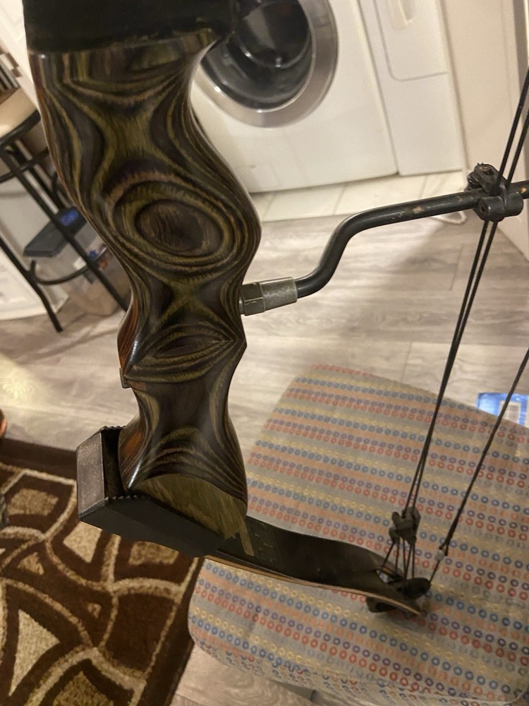 Browning Bow and Arrow With Soft Case Cover Hunting