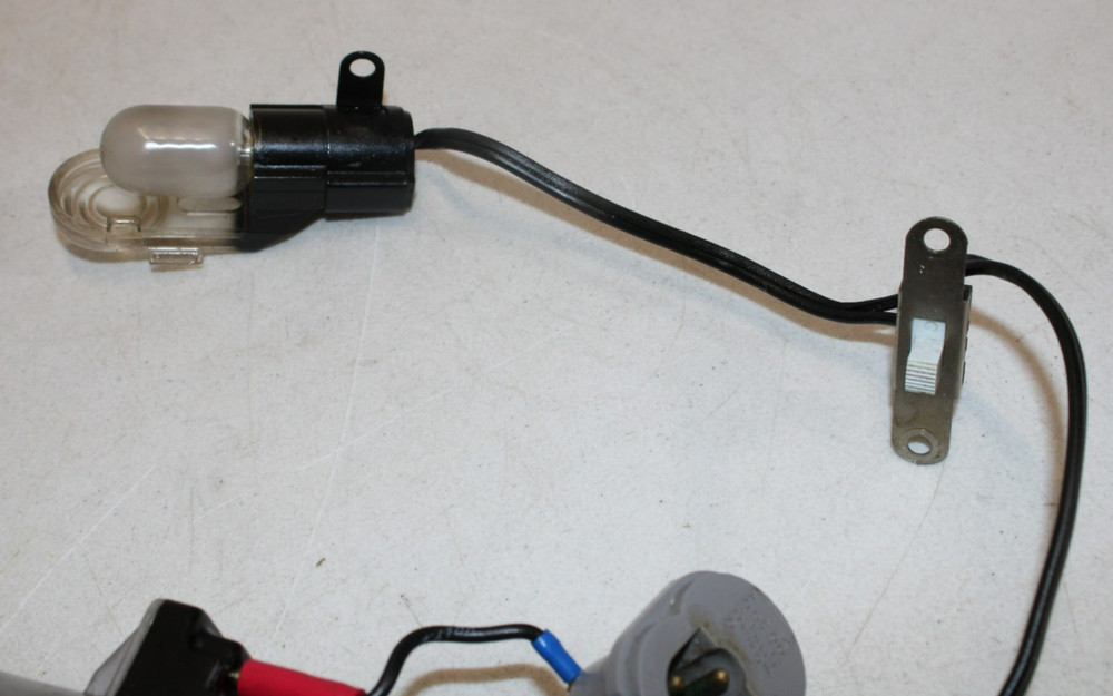 Singer Touch & Sew 600 Motor, Switch, Light part