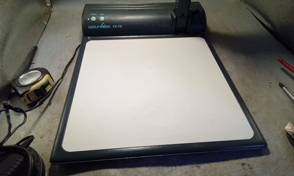 WolfVision VZ-7DU Document Camera Visualizer Presenter light