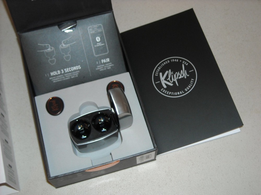 Klipsch T5 True Wireless Headphones Silver DEFECTIVE PLEASE READ DESCRIPTION