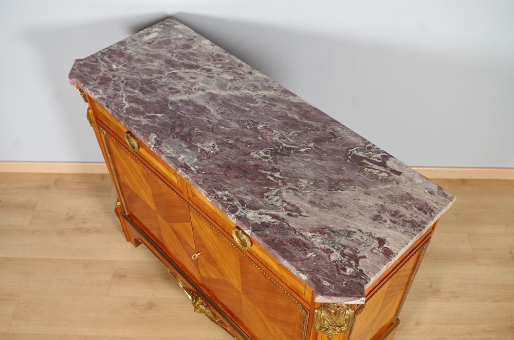Louis XIV style support cabinet