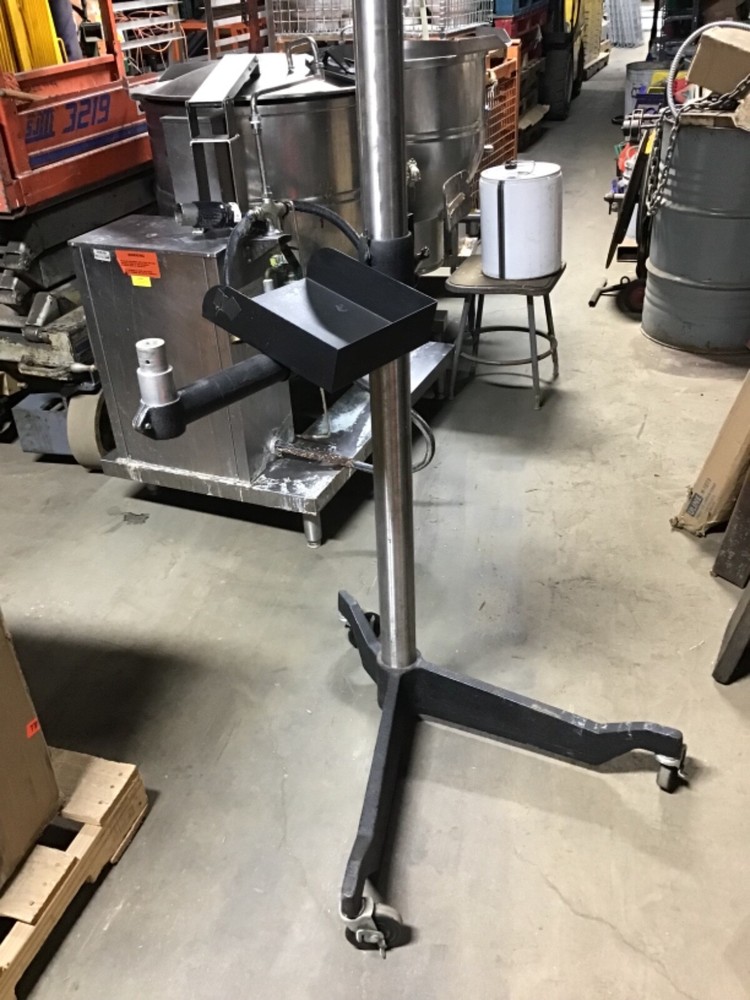 Commercial Studio Camera Stand 9' 8" H