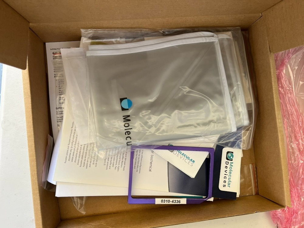 Molecular Devices SpectraMax M5 Microplate Reader TESTED with CALIBRATION