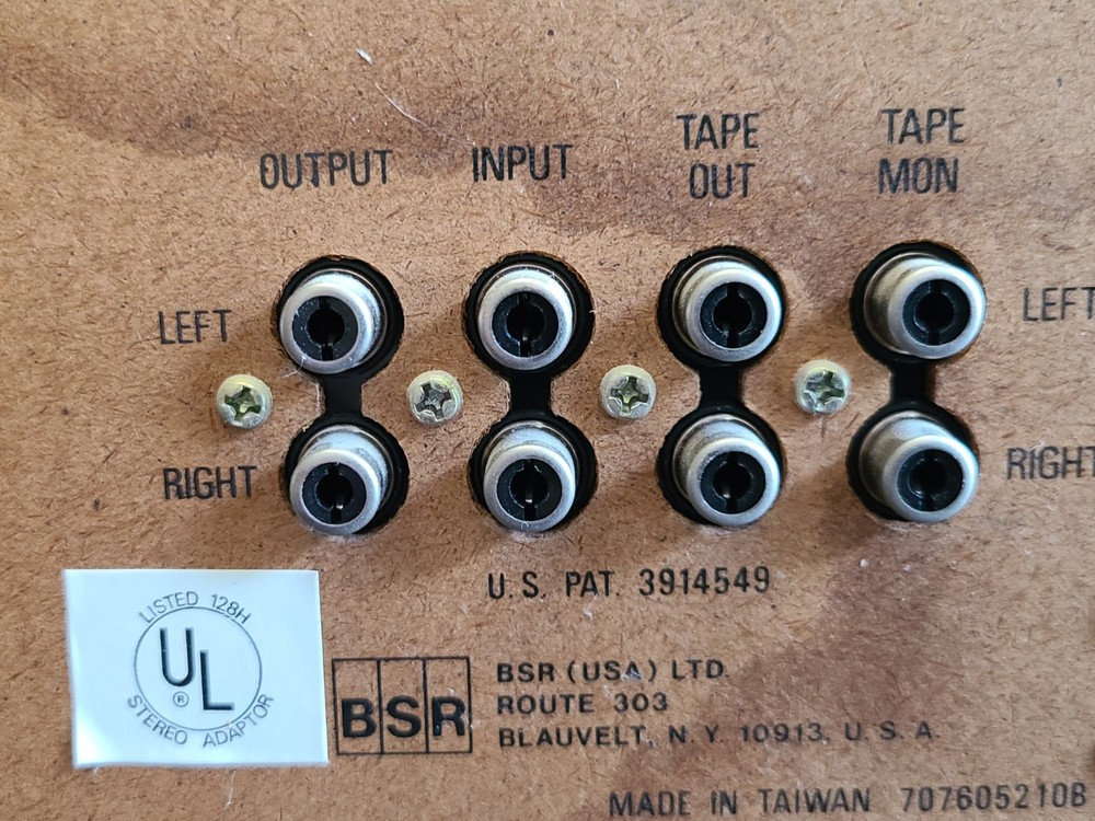 BSR EQ-I Stereo Frequency Equalizer Turns On Vintage