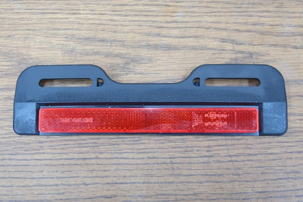HARLEY-DAVIDSON LICENSE PLATE REFLECTOR