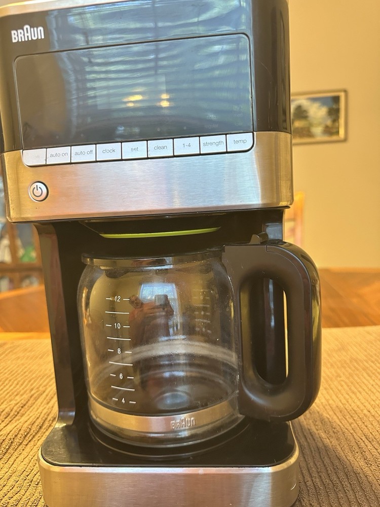 Braun 12 Cup Programmable BrewSense Drip Coffee Machine Stainless/White TESTED