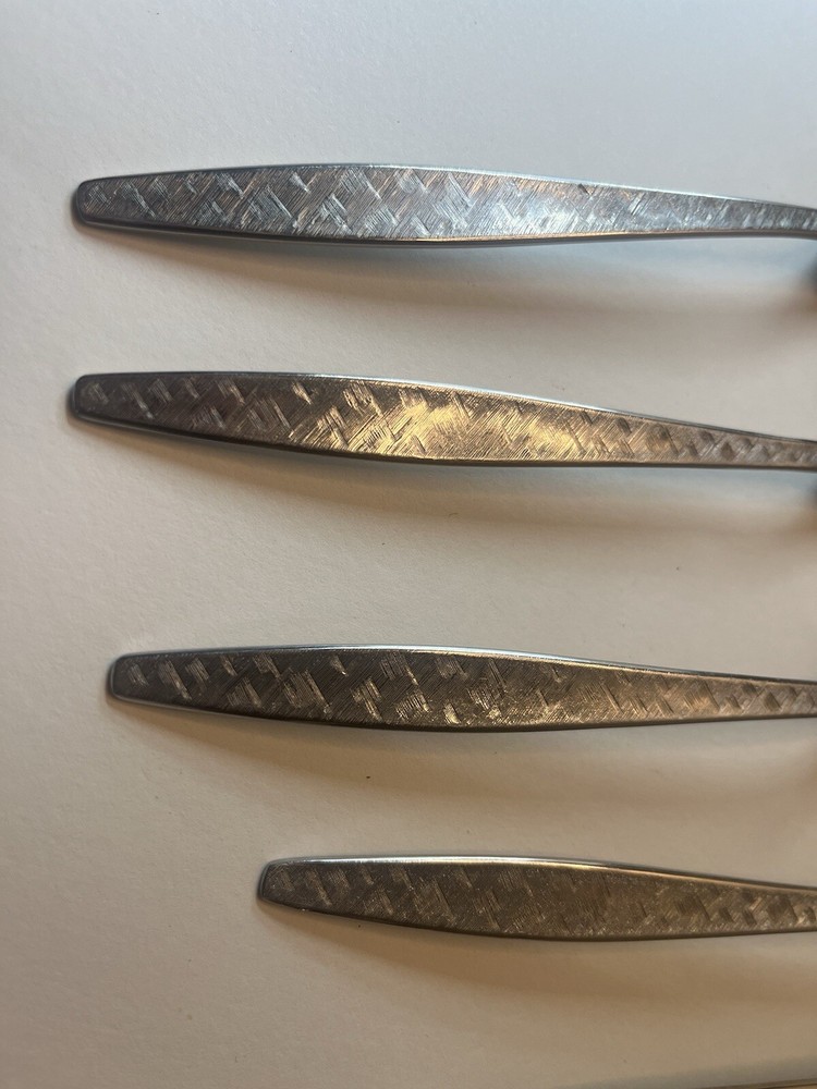 roger bros 1847 flatware (14 Pieces) Brushed Handle