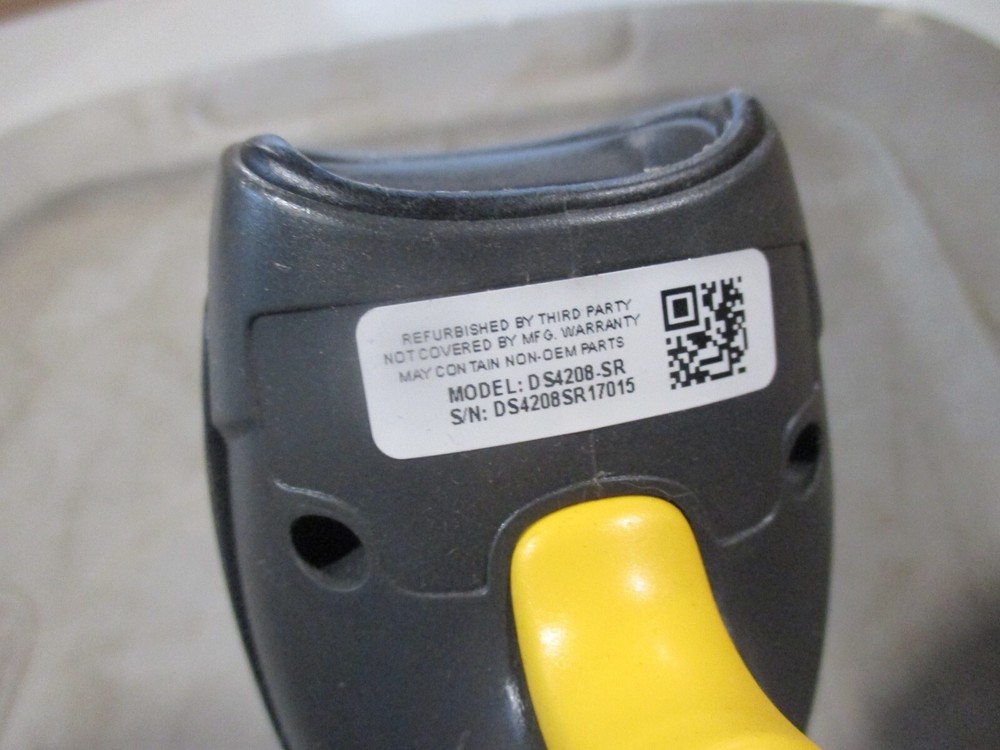 Symbol Handheld 2D Omnidirectional Barcode Scanner Imager w/ USB Cable DS4208-SR