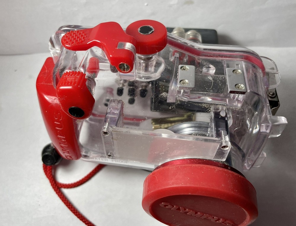 OLYMPUS PT-024 WATER PROOF UNDERWATER CAMERA CASE HOLDER