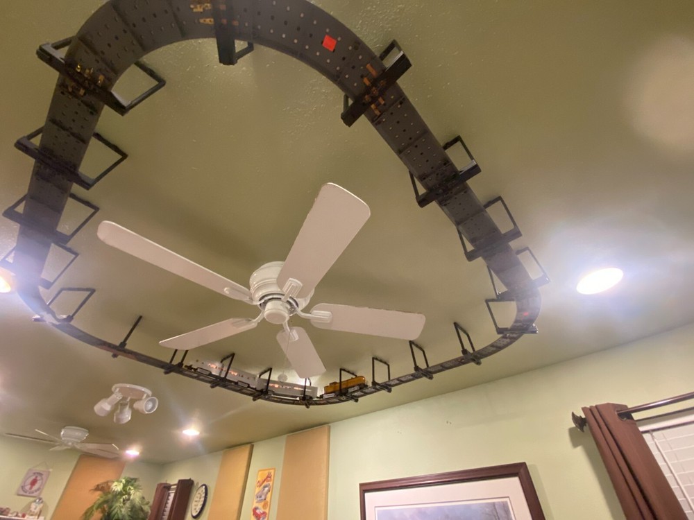 Model trains O scale ceiling hangers