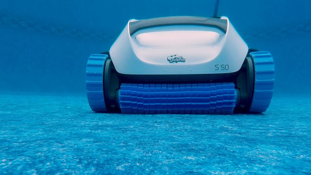 Dolphin S50 robotic pool cleaner 88886131-USF