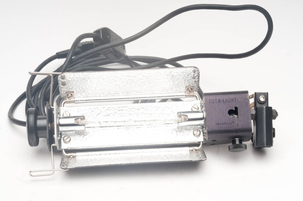 Lowel Tota light N8950