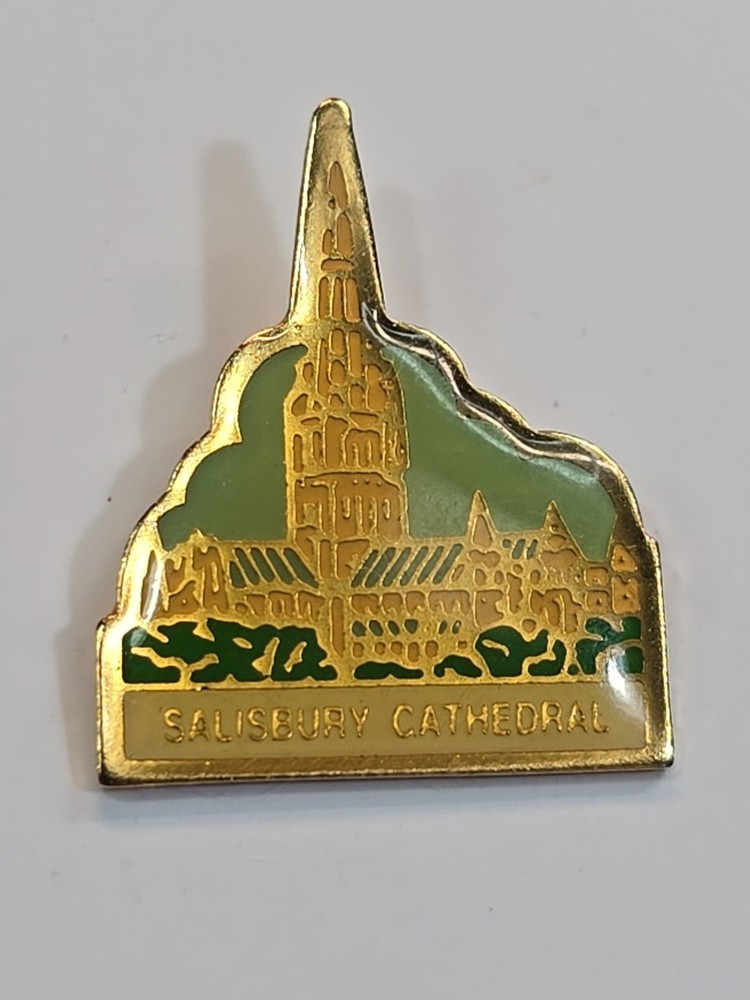 Salisbury Cathedral England Souvenir Lapel Pin
