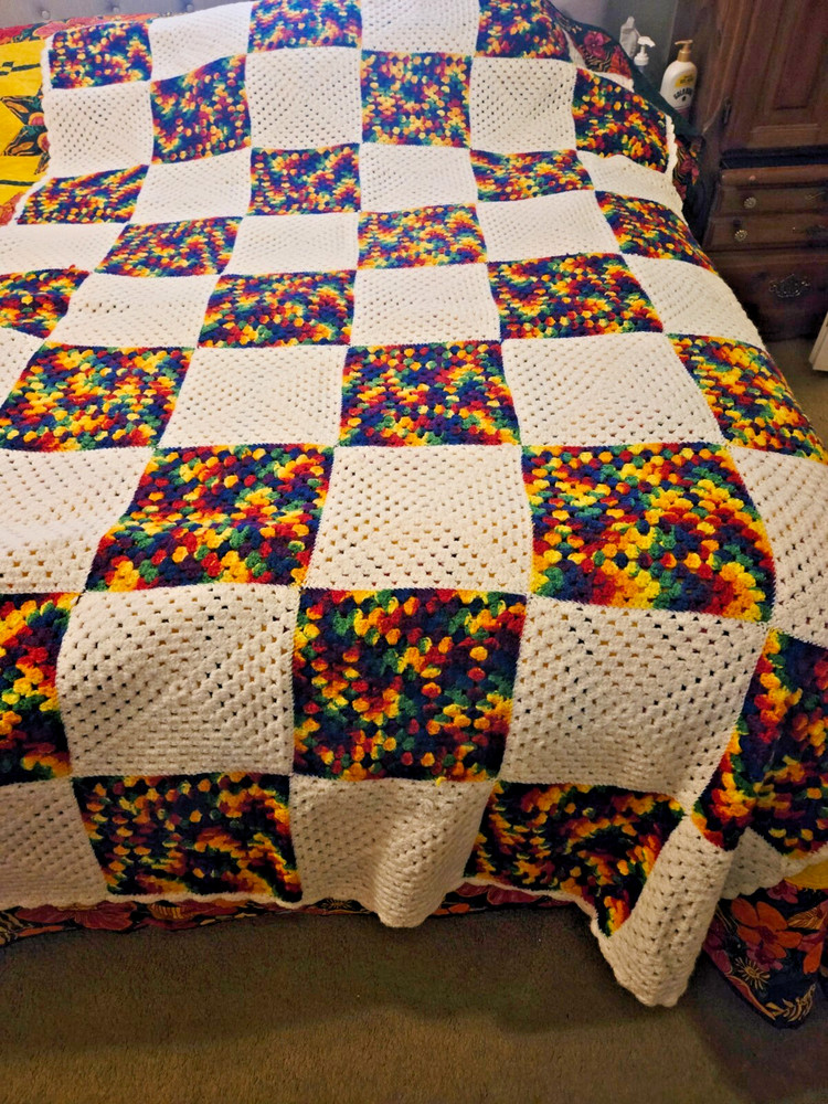 Vintage Crochet Throw 81x54