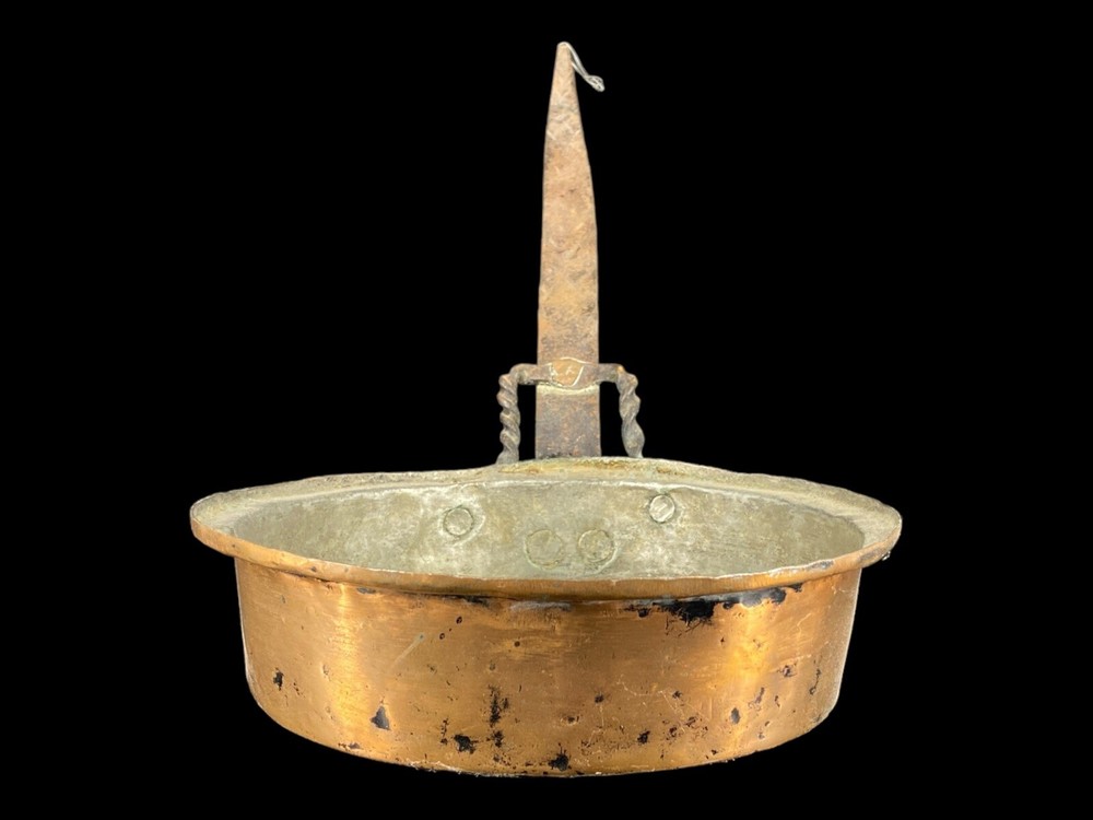 Antique Hammered Copper Pan w/ Iron Long Handle 8.25" Diameter 2" Depth