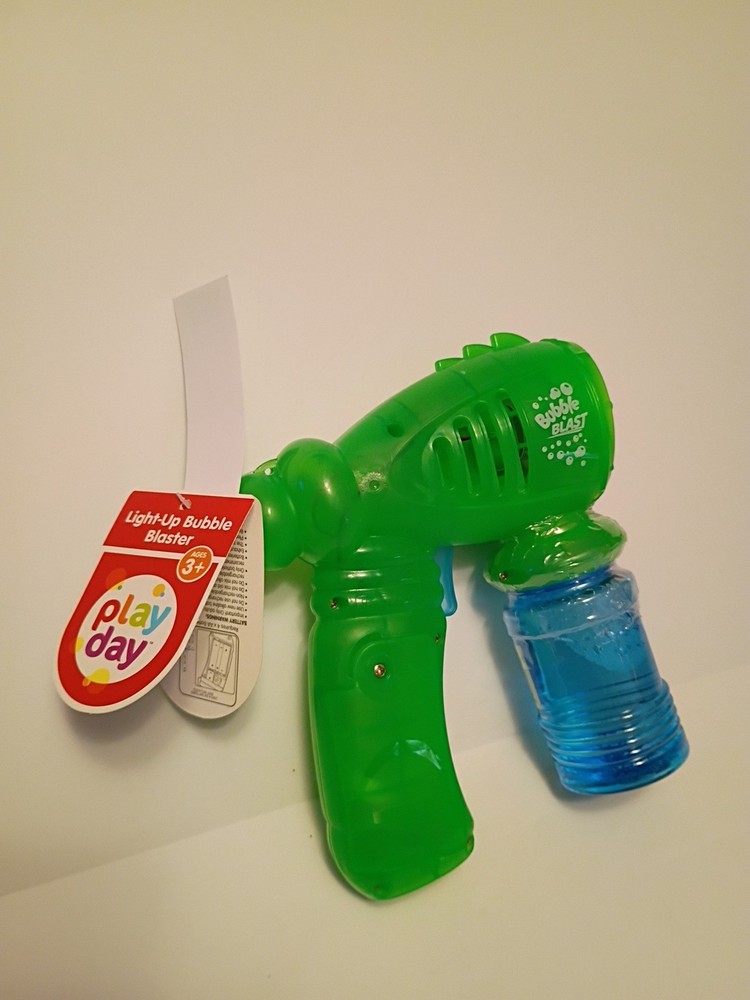 Play Day Light Up Bubble Blaster Toy Green + 4oz Solution | Flashing Lights | 3+