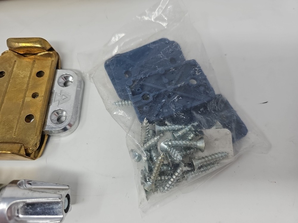 Vintage Spademan Ski Bindings Set With Hardware