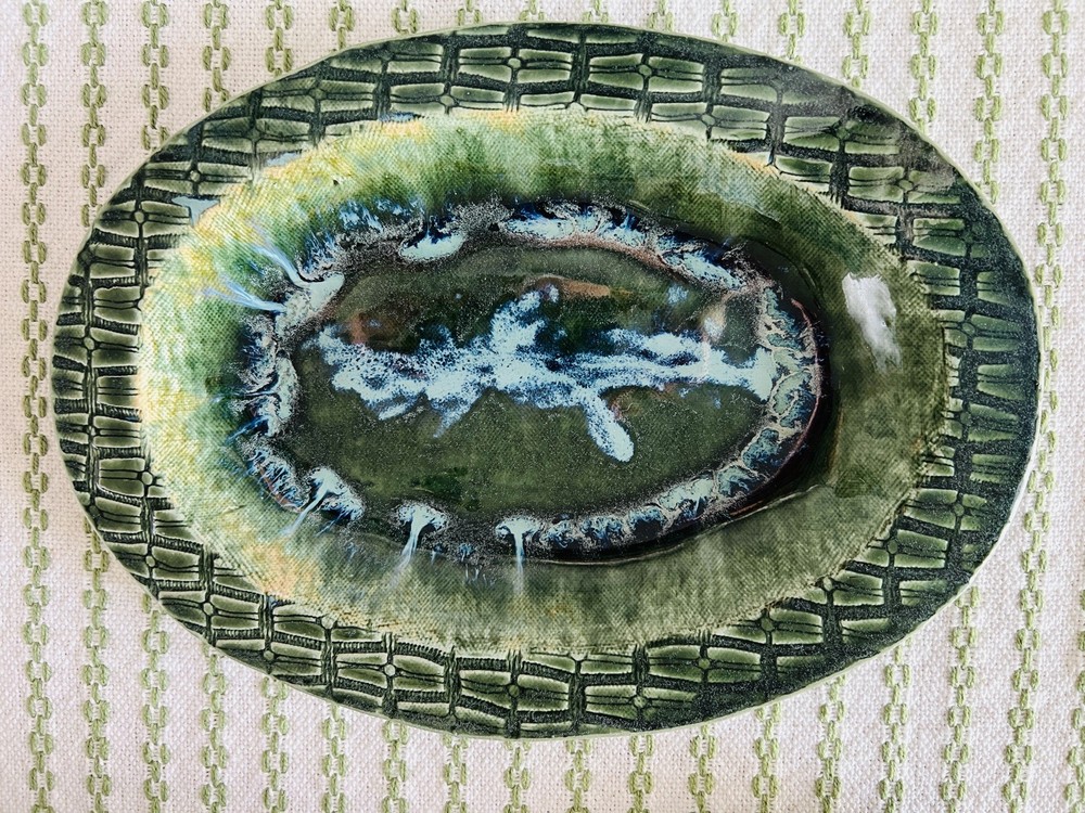 Signed Green & Blue Glazed Ceramic Platter with Reptilian Border Oval EUC