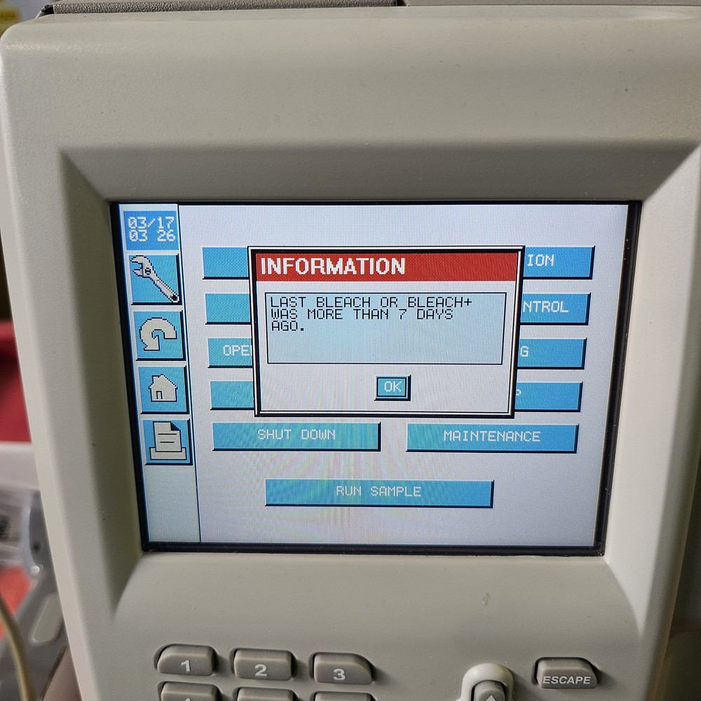 Abbott Cell-Dyn Emerald Hematology Analyzer