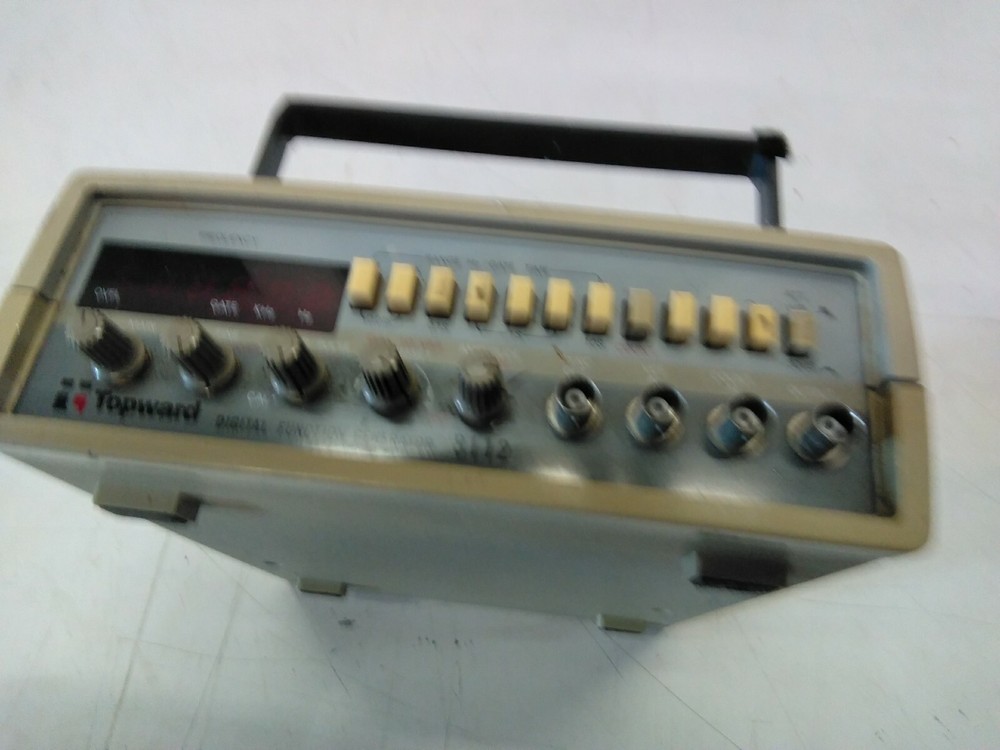 Topwars Digital Function Generator 8112