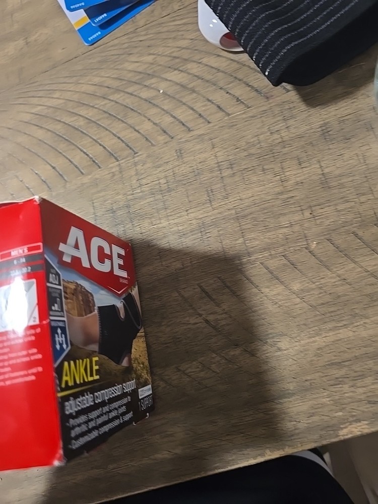 3M ACE Neoprene Adjustable Ankle Support (207248)