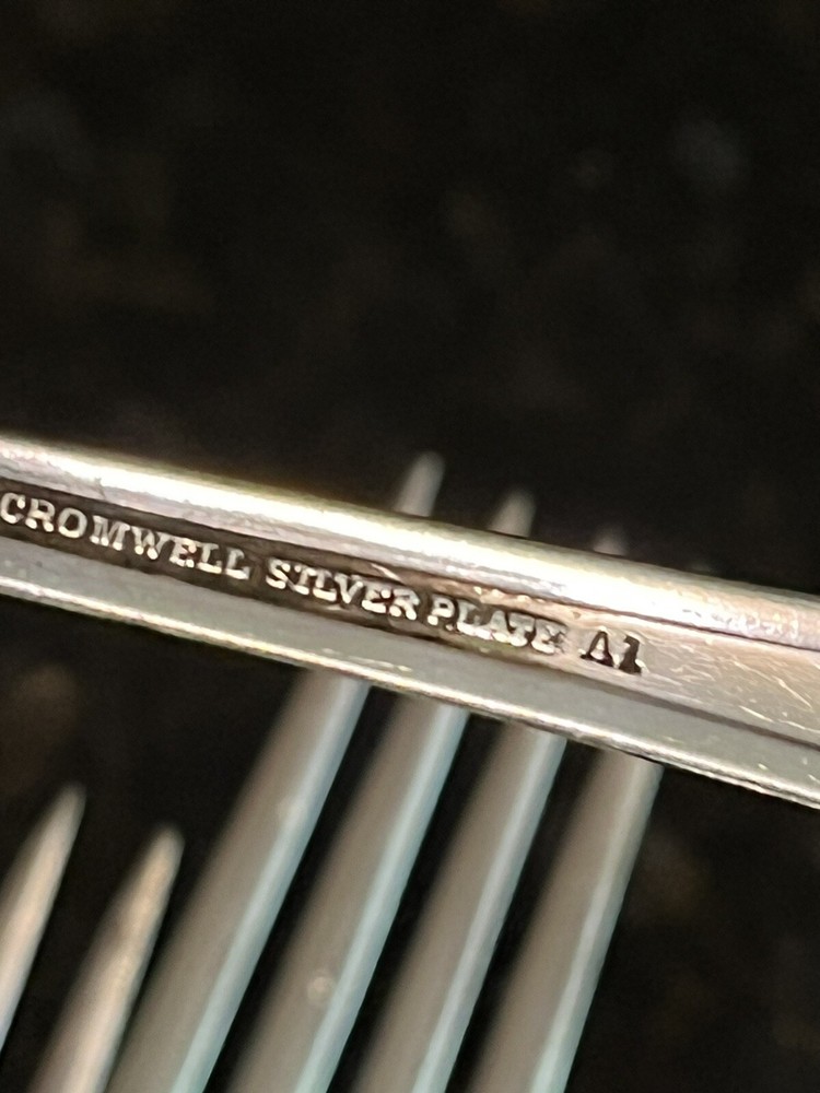 CROMWELL 7 Silverplate A1 Dinner Forks 7 5/8” No Monograms