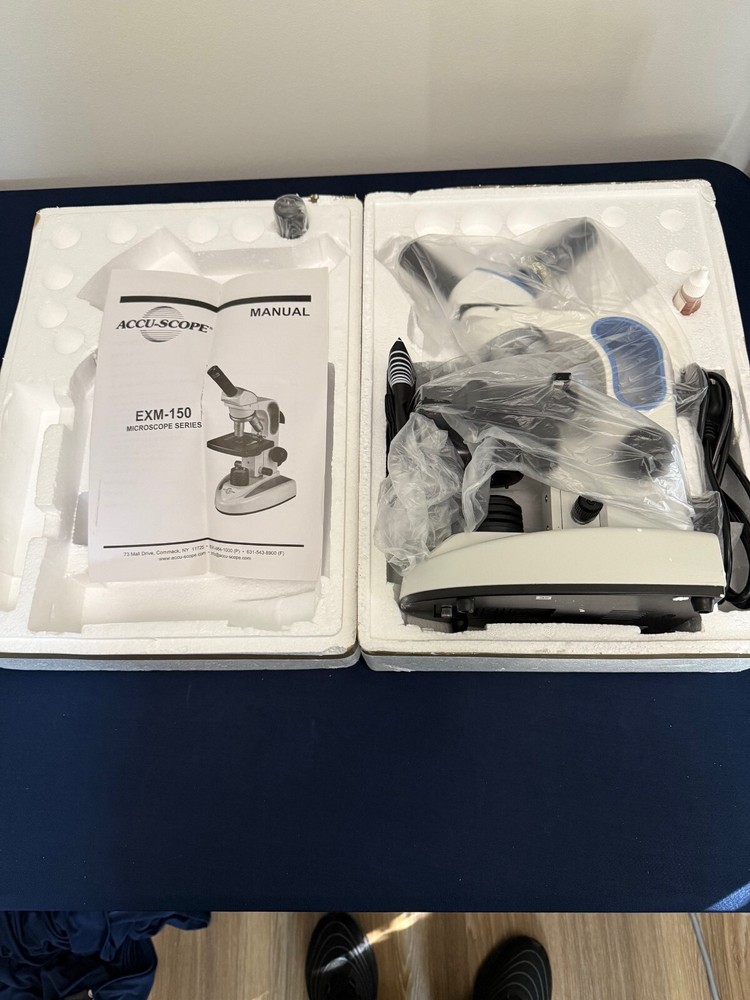 Accu-scope EXM-151 Microscope