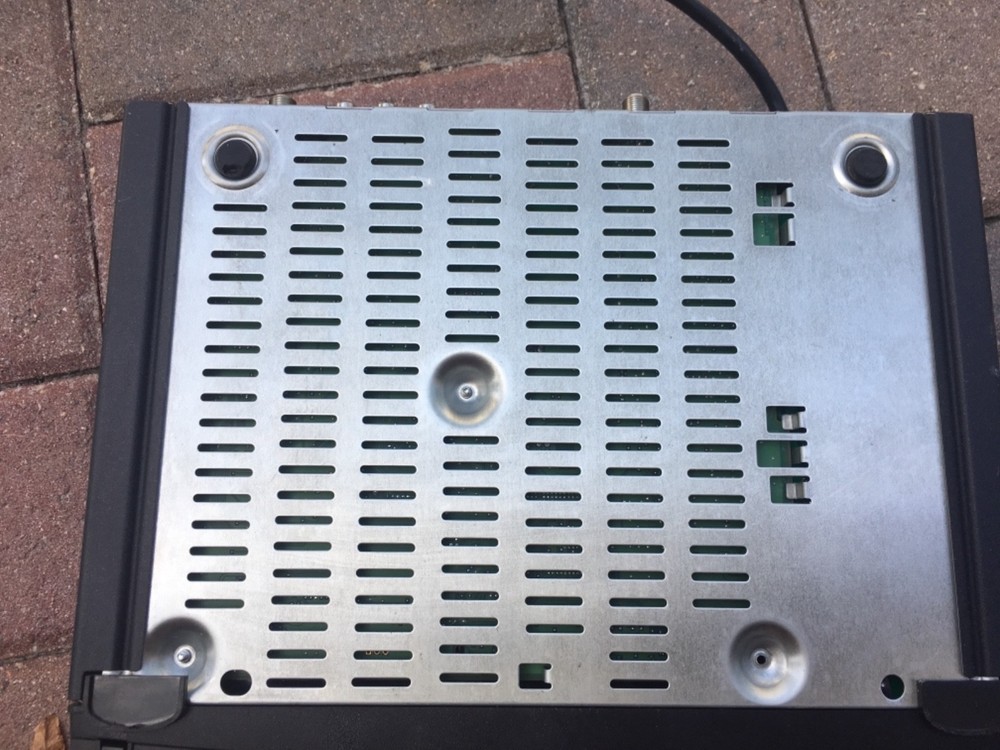 Hughes Network Systems Silver Edition Direct TV Plus Digital Satellite Receiver