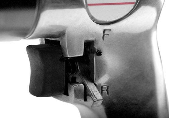 Pistol Grip Air Screwdriver