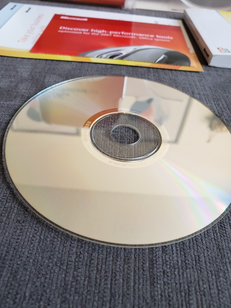 Microsoft Office 2007 Professional Full English Retail Version MS Pro Employee