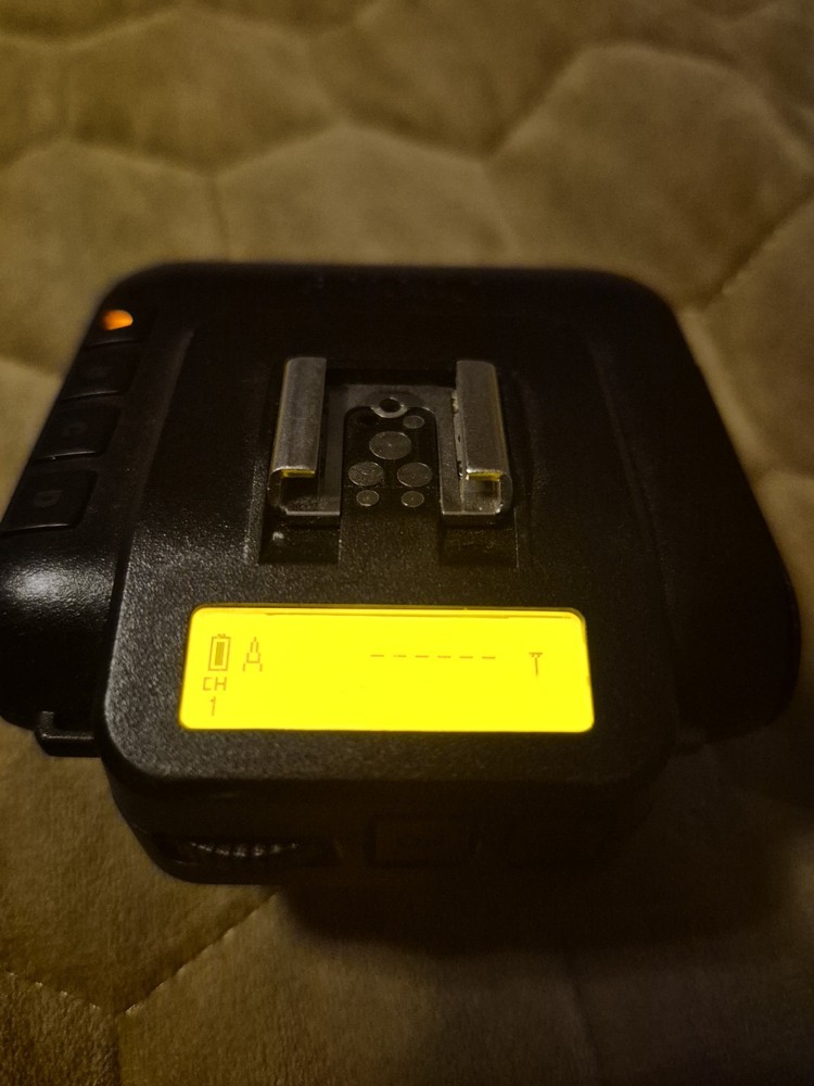 Cactus V6 Wireless Flash Transceiver Trigger Black 👍