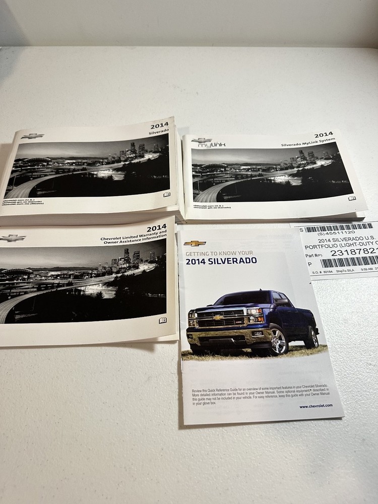 Chevrolet Silverado Owners Manuals 2014