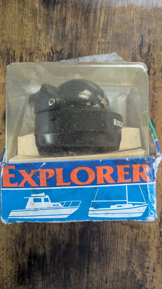 Vintage Ritchie Navigation S-53 Explorer Surface Mount Compass. Box, Never Used!