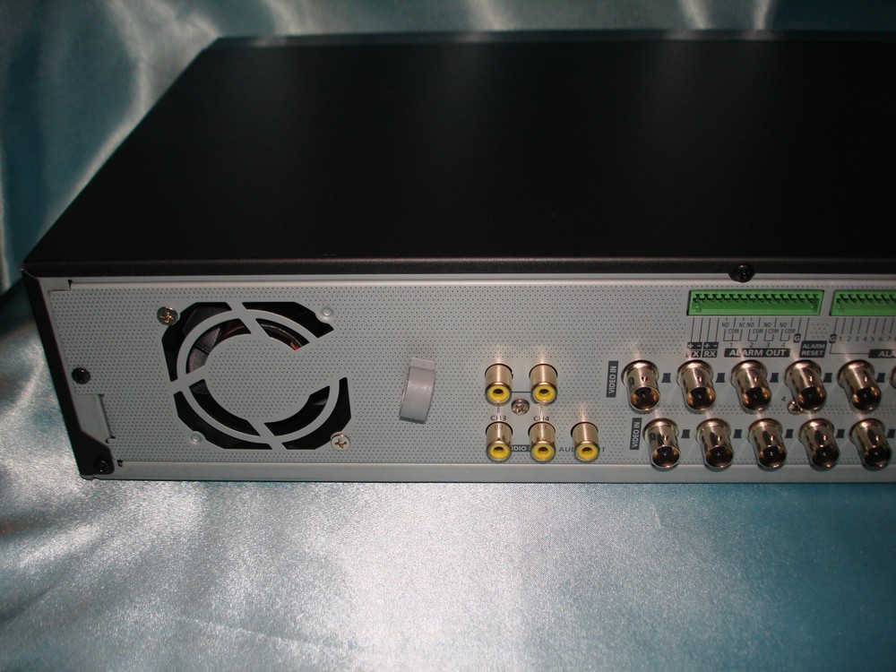 Samsung SRD-1654D Digital Video Recorder DVR