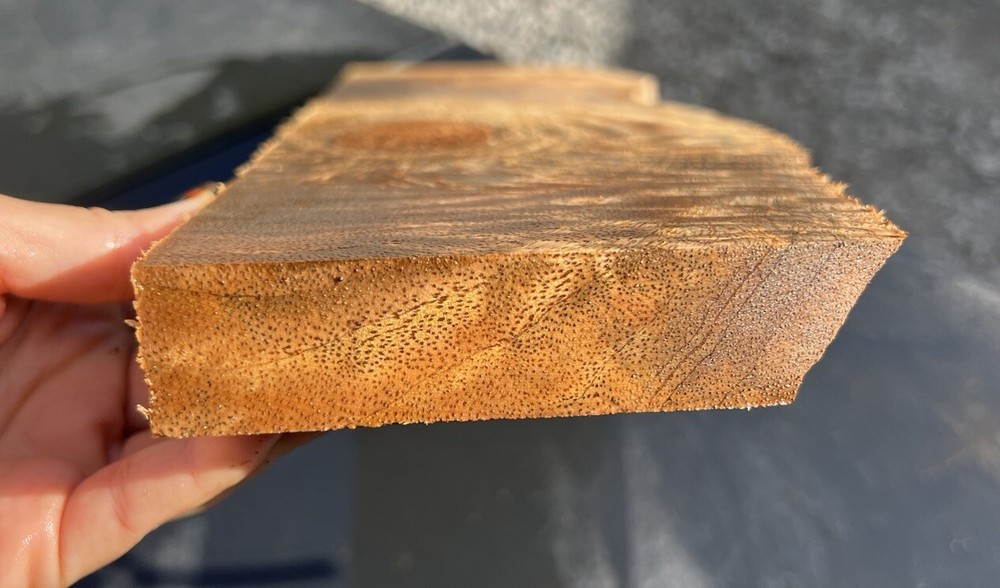 Hawaiian Curly Mango Board #14106