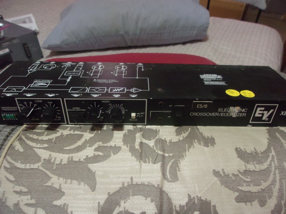 Excellent EV XEQ-2 Electronic Crossover / Equilizer Rk. Mt.