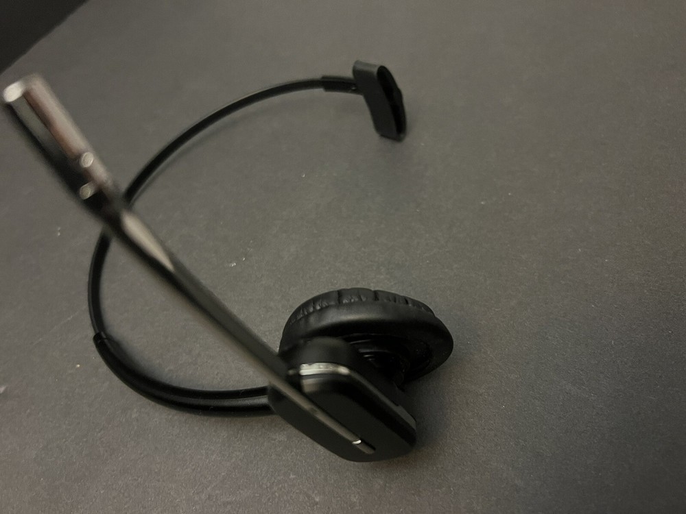 Plantronics WH500 Bluetooth Headset Cradle and Charger