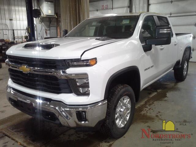 2024 Chevy Silverado 3500 Pickup 4X4 Transfer Case