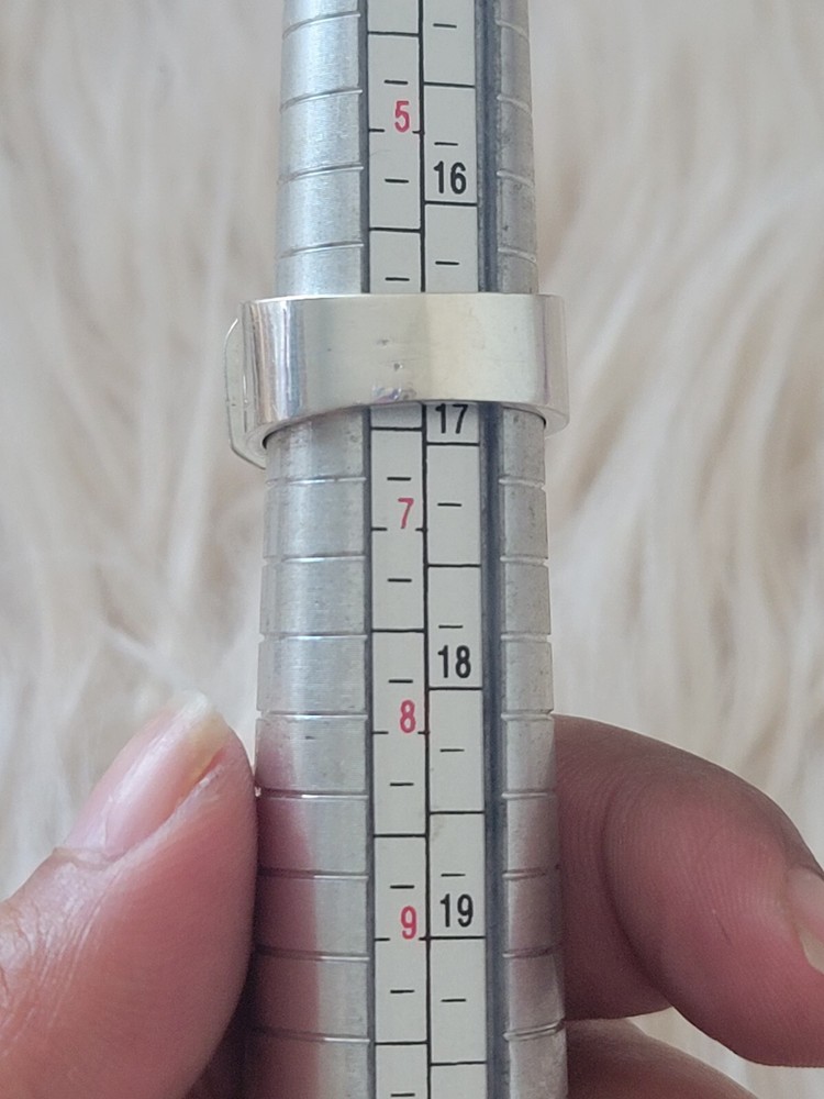 925 solid Sterling Silver & amethyst handmade ring size 6