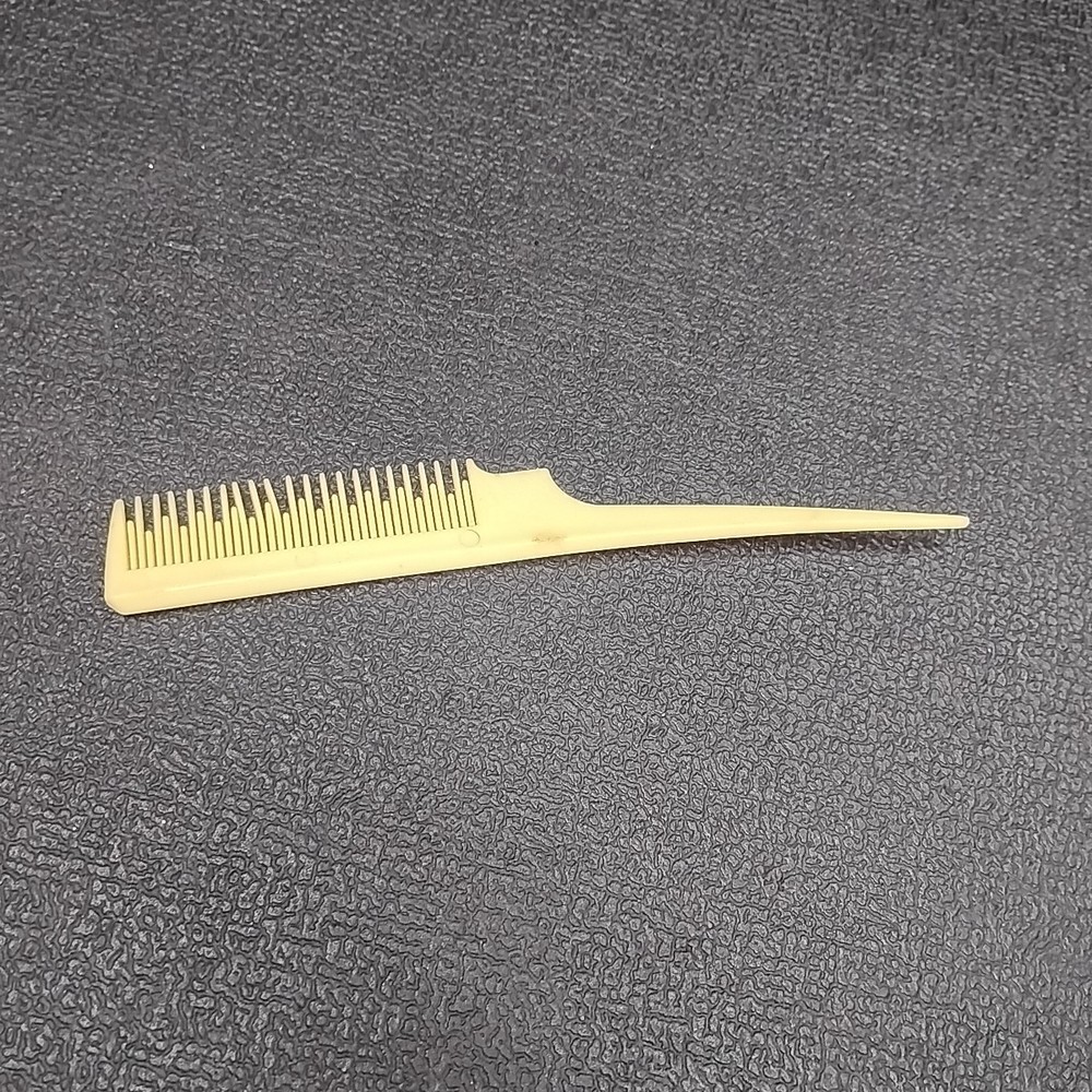 Vintage 8" Plastic Professional Style Teasing Comb Pick