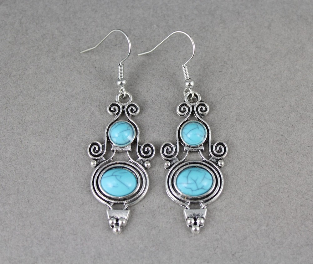 turquoise silver earrings lightweight teardrop oval dangle 2. long stamped