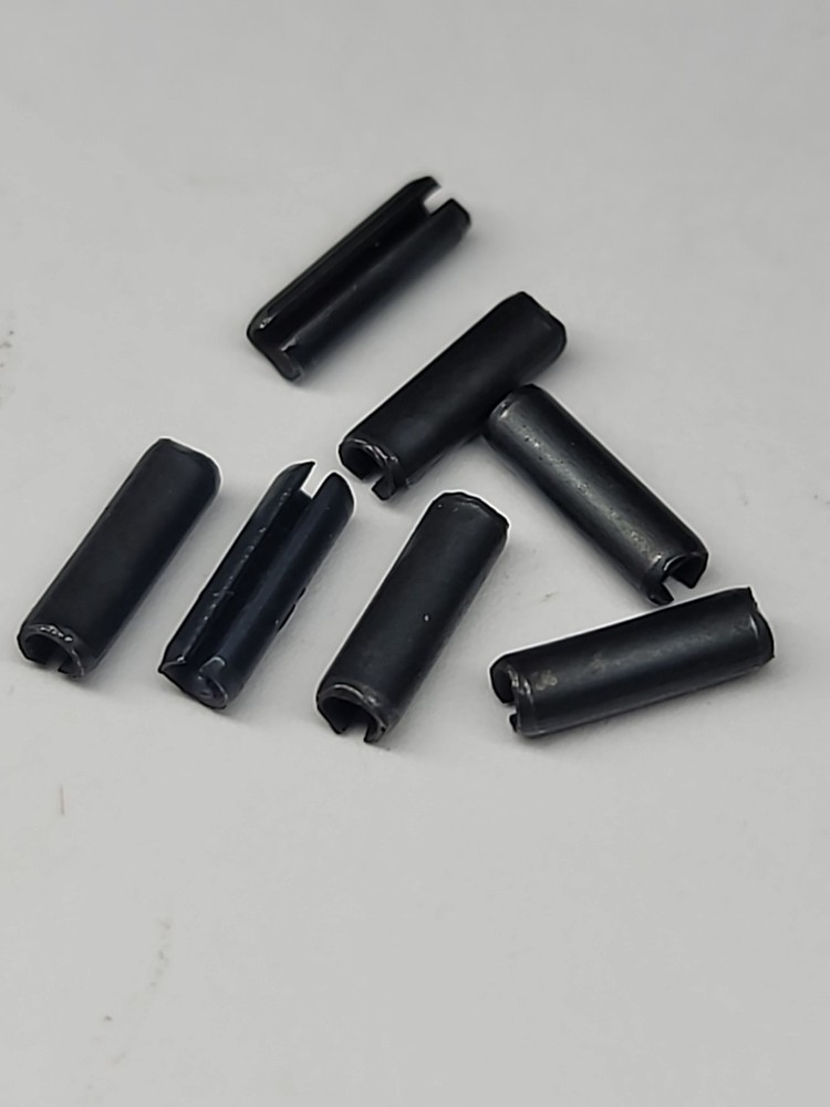 1911 hammer strut pin