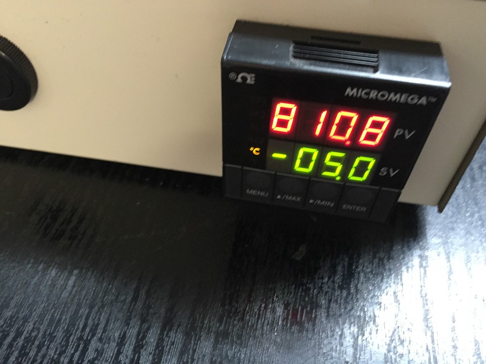 OMEGA ENG. CN77533 TEMPERATURE CONTROLLER TESTED ~FREE SHIP