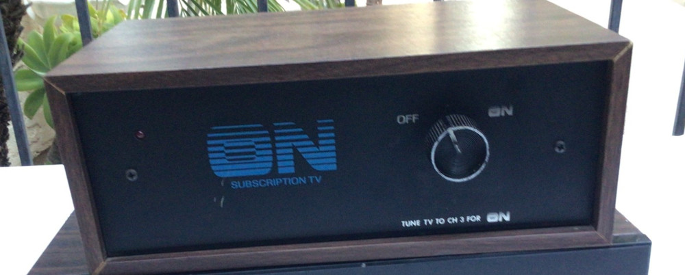 RARE Vintage 1978 ON SUBSCRIPTION TV BOX Early Pay Cable Television STV Decoder