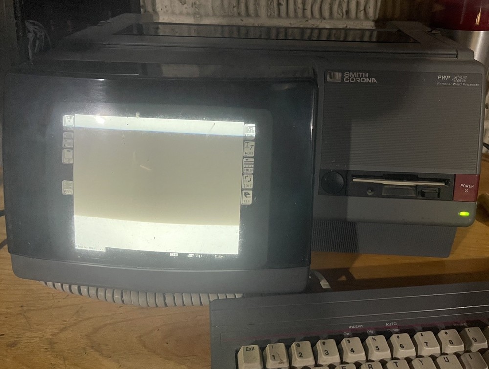 Vgt Smith Corona PWP 425 Typewriter Office System Personal Word Processor  works