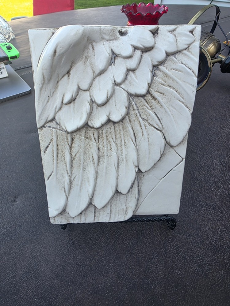Sid Dickens Memory Block T05 Wing – Retired Early Angel Wing Tile