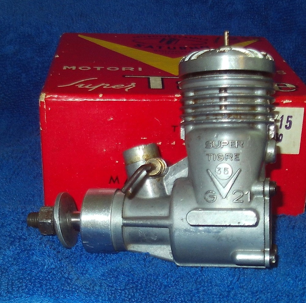 SUPER TIGRE G21 35 ENGINE